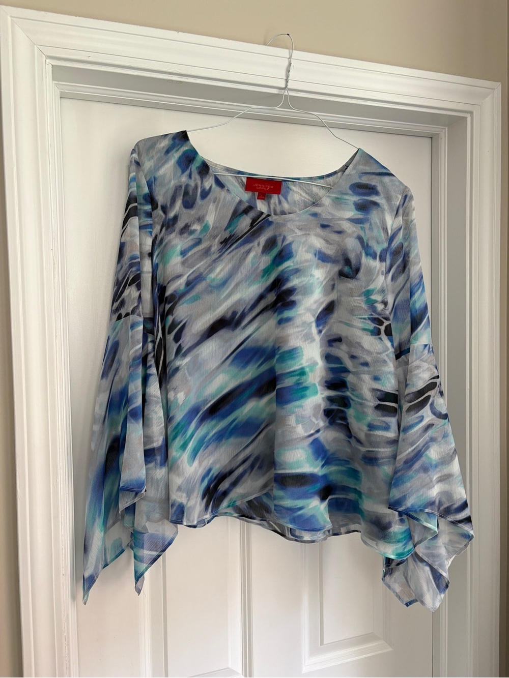 Jennifer Lopez Flowy Blue Beachy Top Women’s Large Summer Elegant Blouse